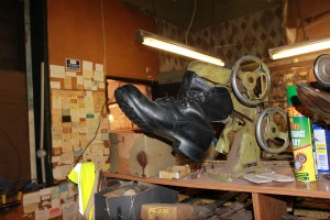 As New Shoe Repairs - machine