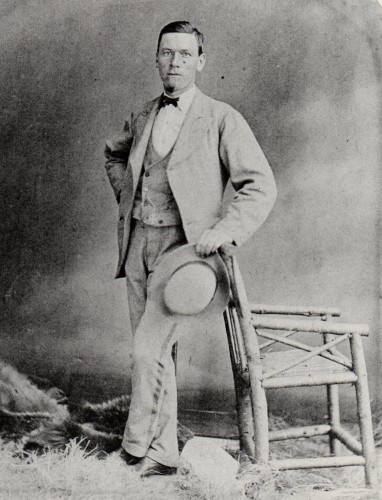 Photograph of James Taylor 1871 – James was a younger brother of the boatbuilder Matthew Taylor. His usual rowing weight was around 10 stone 7 pounds.