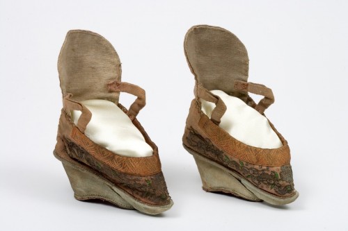 Lotus shoes, 1800s. Silk and leather, China. TWCMS : K13989.1 