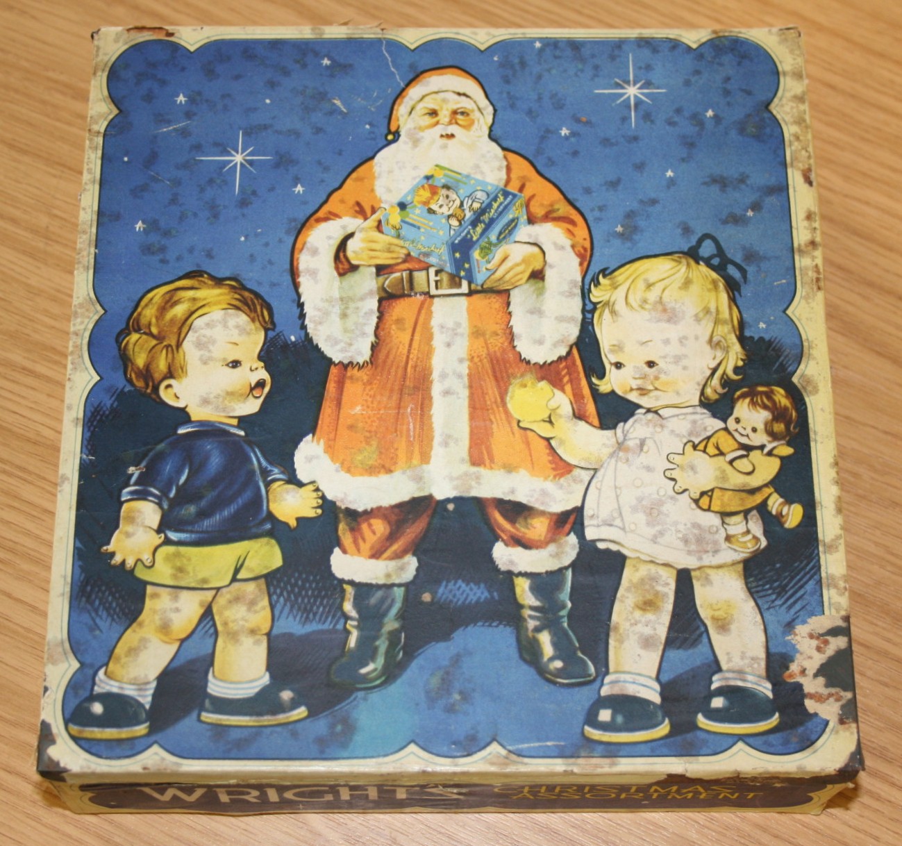 Wright's Christmas Assortment tin