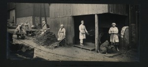 The female workforce at Wallsend Slipway & Engineering Company during World War I