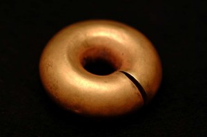 Palestinian gold hair-ring excavated in Palestine by Petrie in 1930-31